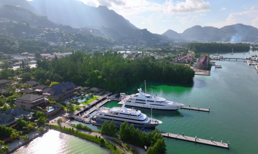 Below Deck in Frames – Yachts, Nature, and Everything Between