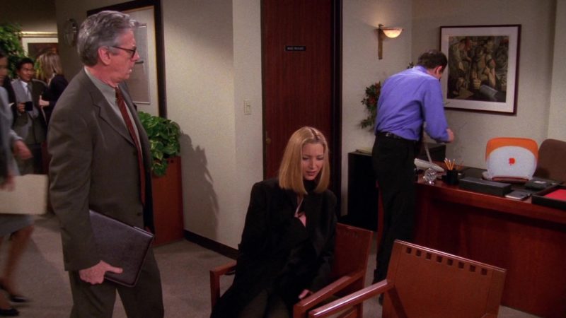 Apple iBook Orange Notebook in Friends Season 6 Episode 16 “The One That Could Have Been Part 2” (2000)