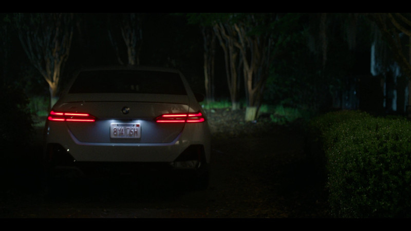 BMW Car in The Summer I Turned Pretty S03E02 “Last Christmas” (2025) 2