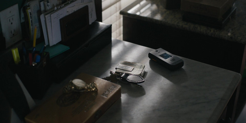 CAT Mobile Flip Phone in Ballard S01E08 “Last Call” (2025)