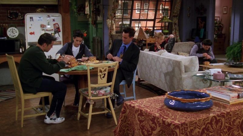 Nike Sneakers Worn by Matt LeBlanc (Joey Tribbiani) in Friends Season 5 Episode 9 
