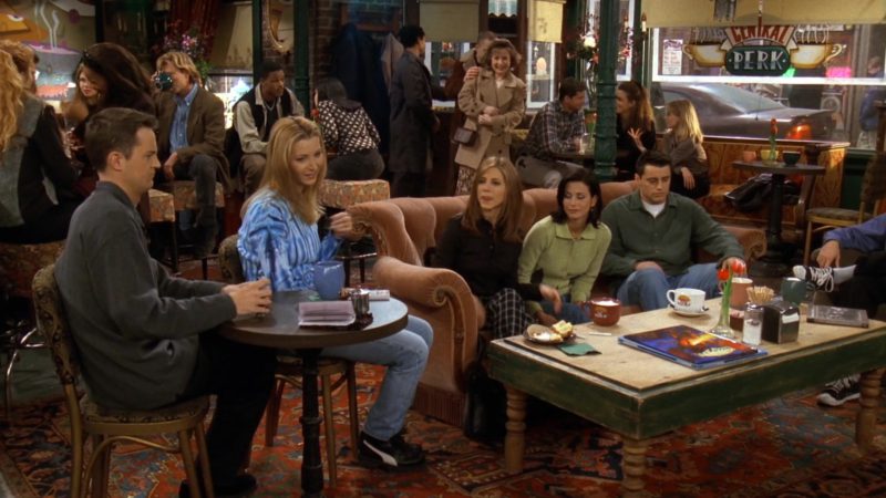 Puma Shoes Worn by Lisa Kudrow (Phoebe Buffay) in Friends Season 3 Episode 18 