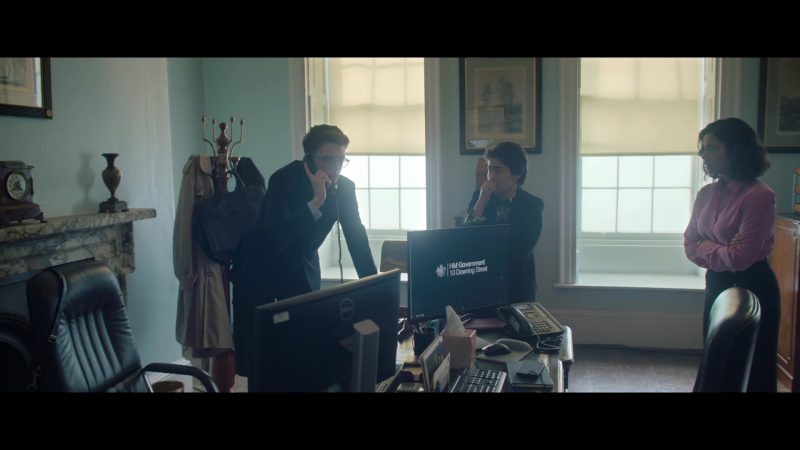 Dell Monitors in Hostage S01E04 (2025)