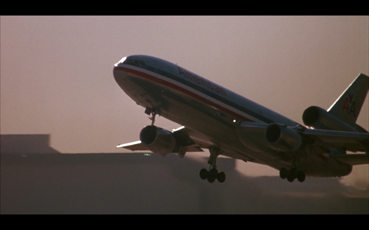 American Airlines – Home Alone (1990)