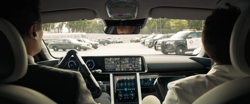Electric Car in The Naked Gun (2025) – Screenshot 4