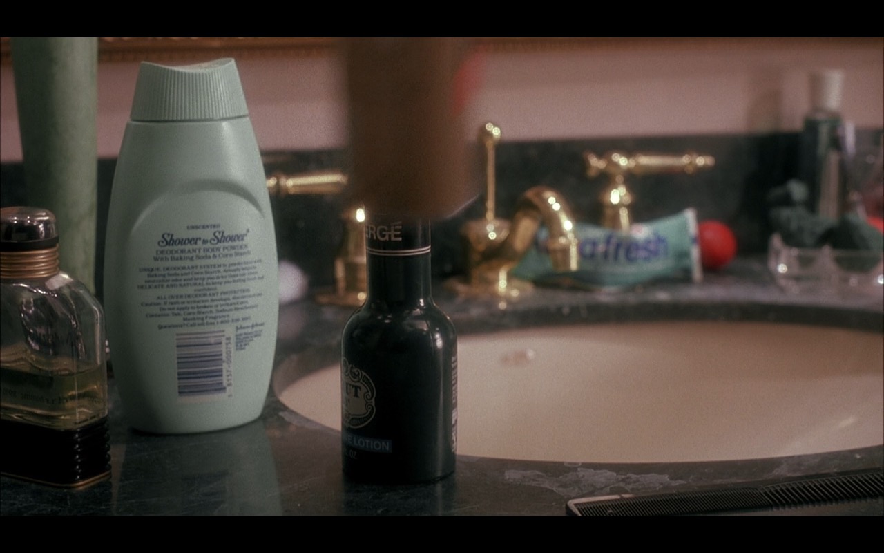Shower to Shower – Home Alone (1990)