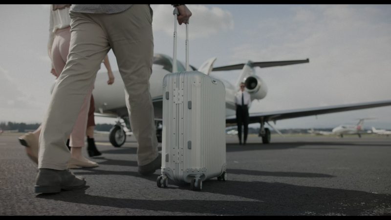 Rimowa Suitcase in Only Murders in the Building S05E05 “Tongue Tied” (2025)