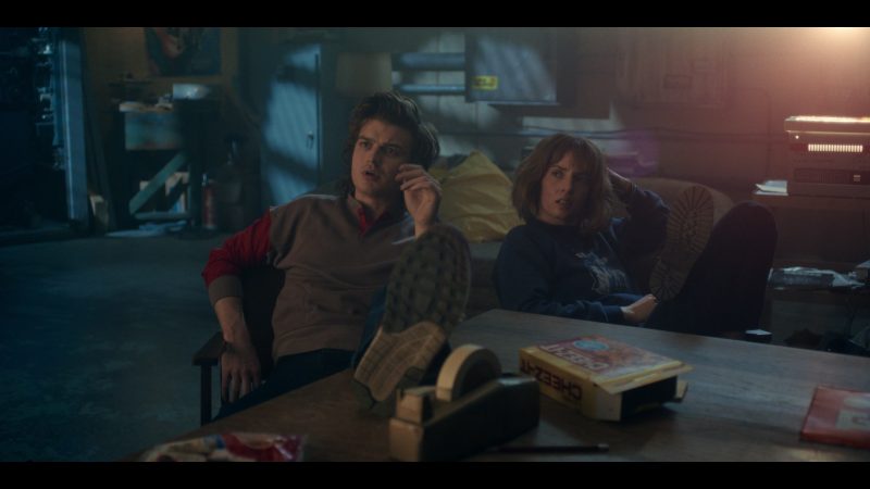 Cheez-It in Stranger Things S05E01 