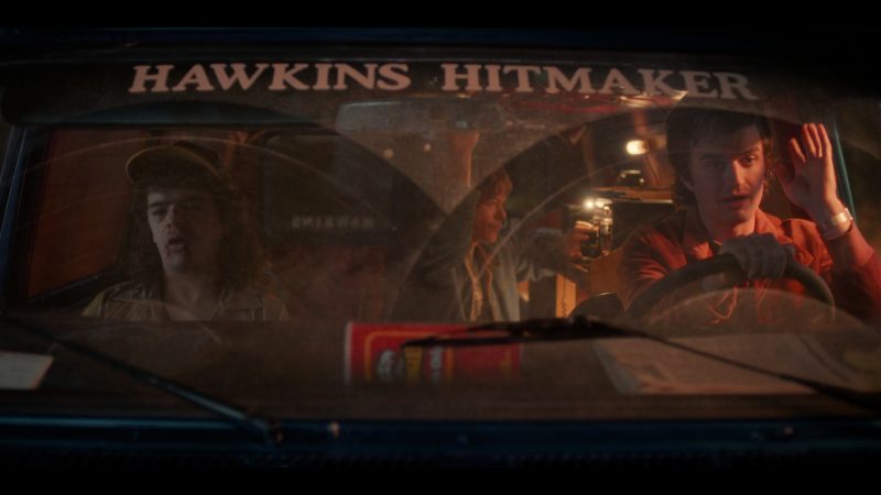 Pringles Chips in Stranger Things S05E02 