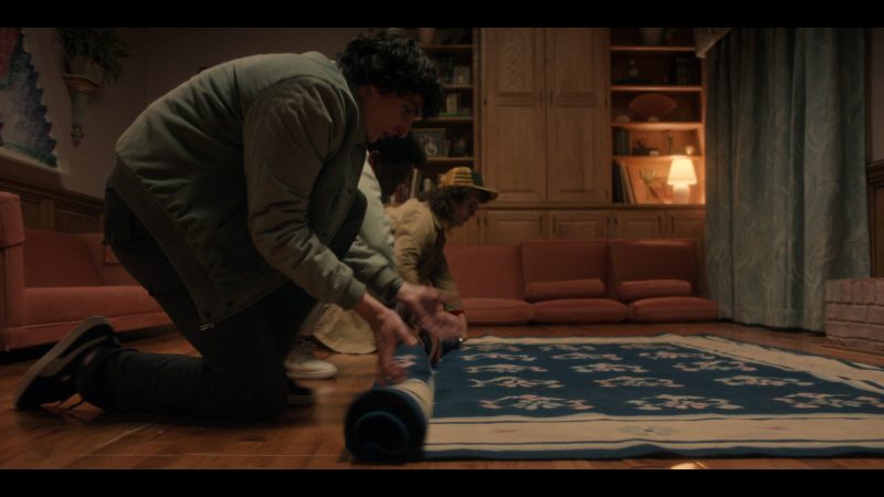 Puma Sneakers Stranger Things S05E03 2025 – Timecode 00h 50m 58s