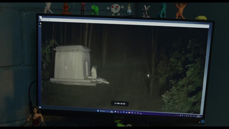 Microsoft (Scene 3) Windows OS in Wake Up Dead Man – A Knives Out Mystery (2025)