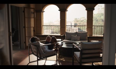 New Balance 1906L loafer in Bel-Air S04E06 “Your Crown is Waiting” (2025)