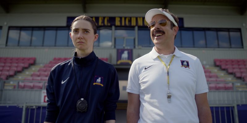 Ray-Ban in Ted Lasso S04E02 - Curiouser and Curiouser